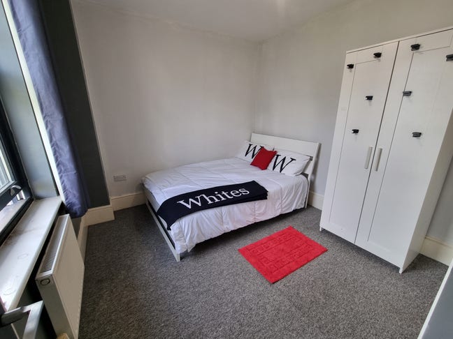 Large Ensuite Room Avaliable in Upton (NN5) Main Photo