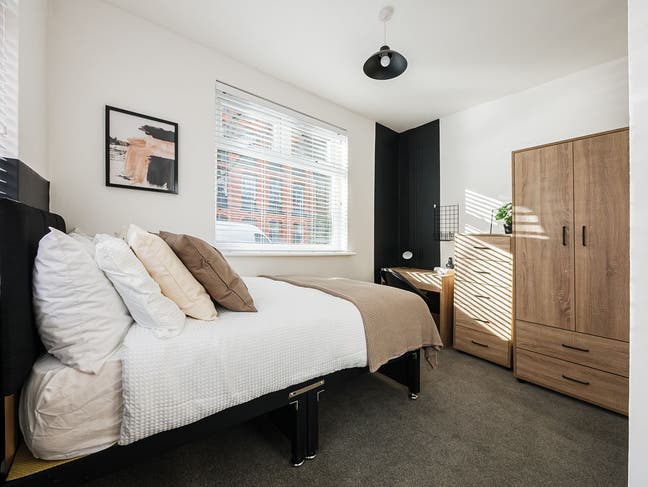 Modern Rooms Available - Radford Boulevard, Notts! Main Photo