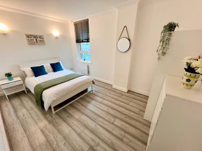 💫 2 Amazing rooms in Canary Wharf - Bills IN Main Photo