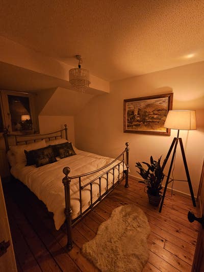 Cosy double bedroom available in Plymouth Main Photo