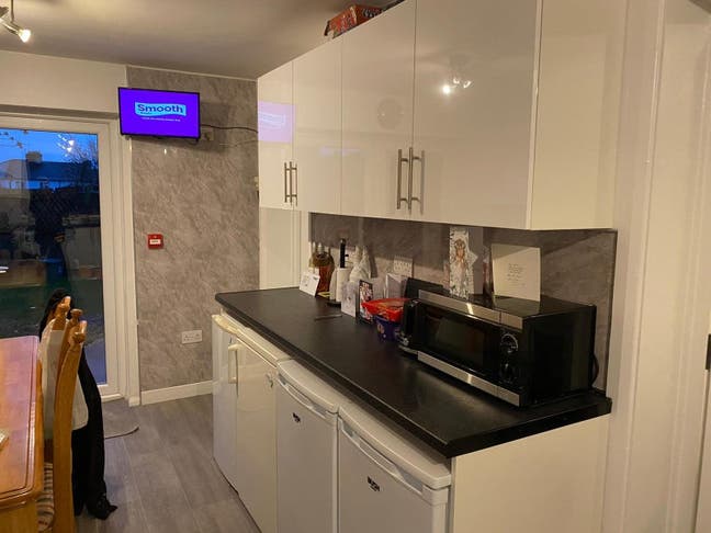 Comfortable and Homely Double Room Main Photo