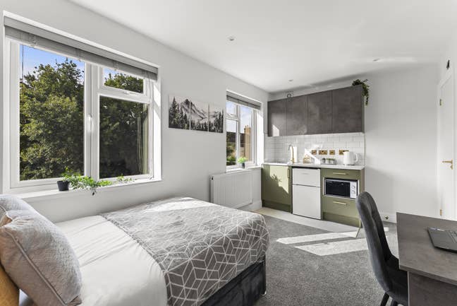 🤩 New HMO in Park Street - PE1  Main Photo