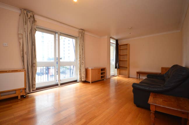 2 Bedroom Apartment - E14 Main Photo
