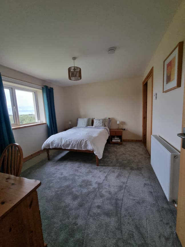 Double Bedroom  in shared house Main Photo