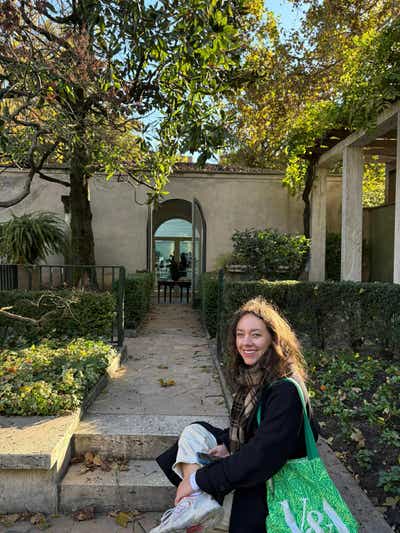 School teacher looking for room in shared home Main Photo