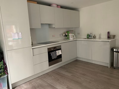 Brand New! Luxury Double Room with Own En-Suite Main Photo