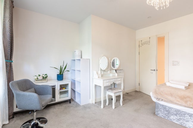 Room 1 , 2 & 3 Main Photo