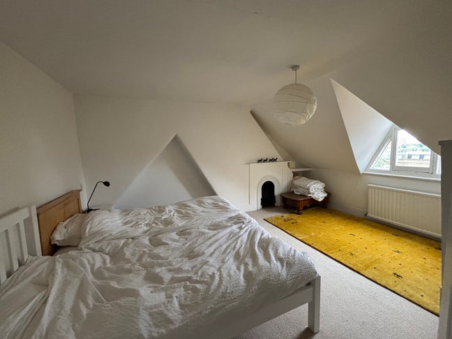 Room in West Hampstead  Main Photo