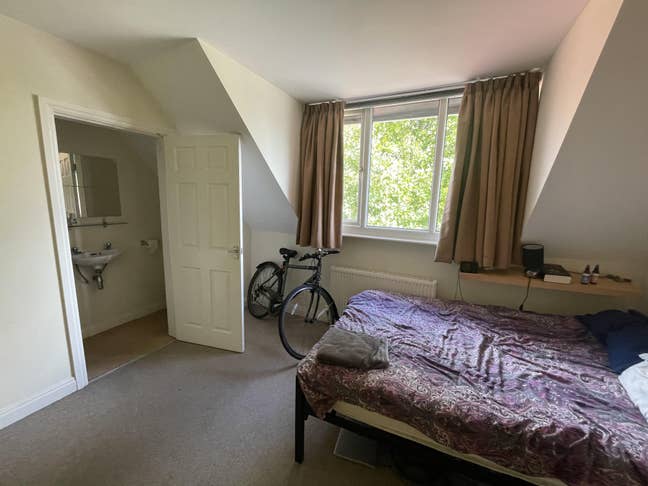Double room in whalley range! Main Photo