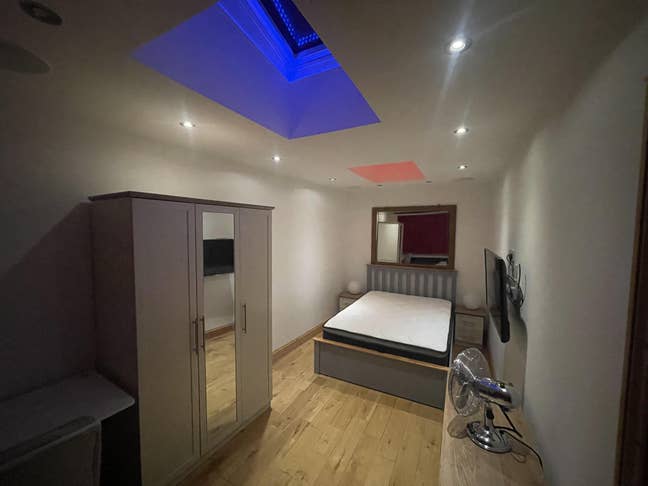  Double Room E4 Main Photo