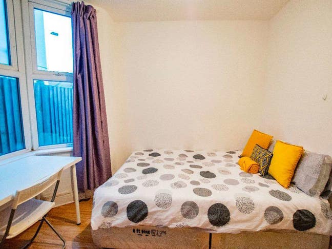Room near Canning Town/ East London University Main Photo