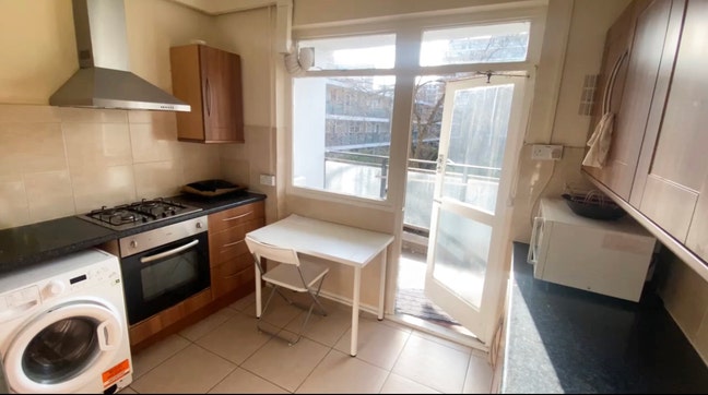 Room in 3 bed with balcony - Pimlico  Main Photo