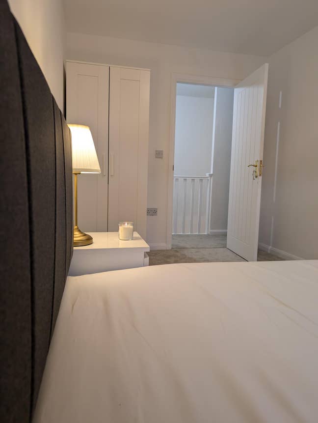 Two Rooms - Private Top Floor with bathroom  Main Photo