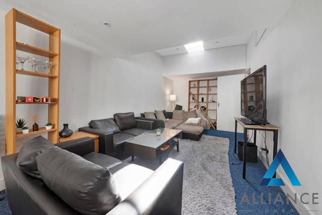☀️looking for 2 female flatmates - Holborn☀️ Main Photo