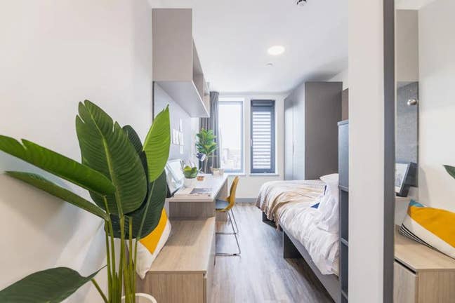 Onyx Prestige Student living  Main Photo