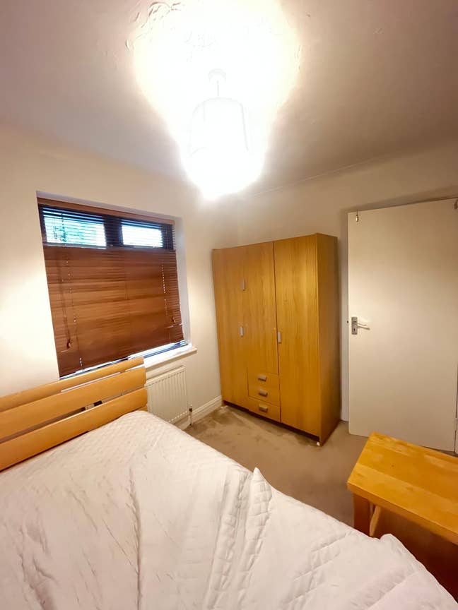 3 doubles near Lewisham train station  Main Photo