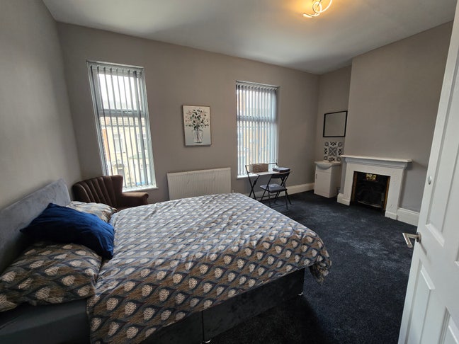 🌟Last Room Available – Queensgate Street, HU3🌟 Main Photo