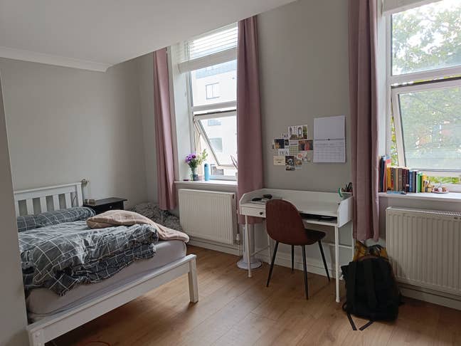 Spacious, Bright Ensuite Room in Kilburn  Main Photo