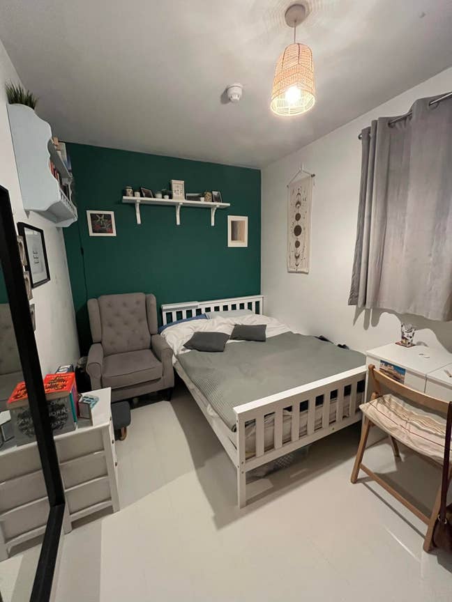 Double Bedroom to let Main Photo