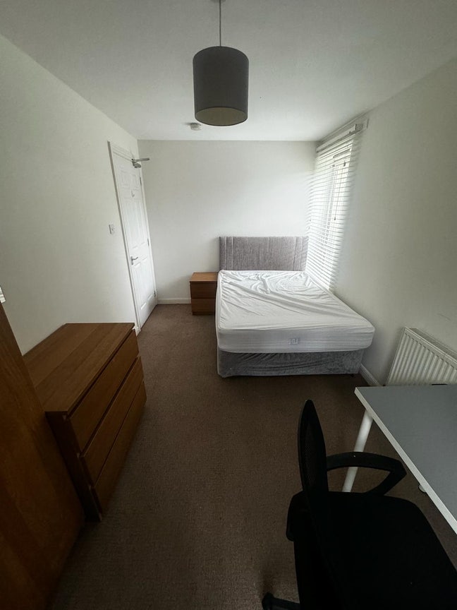Large Room in Dalry Main Photo