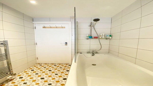 Modern Rooms by Kings Cross Station - WC1X Main Photo