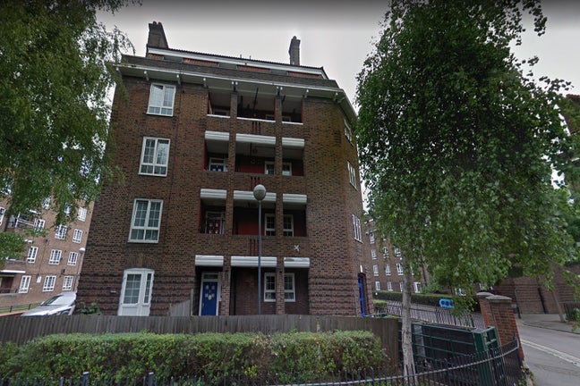Large/Double Rooms-Bills Inc- Hackney Main Photo