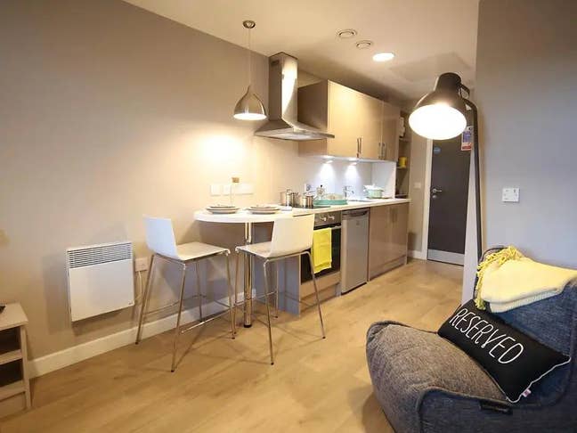 Tenancy Exchange - Central Location (From October) Main Photo