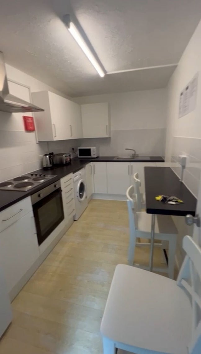 Female Flatmate Needed Double Rm 25Th September Main Photo