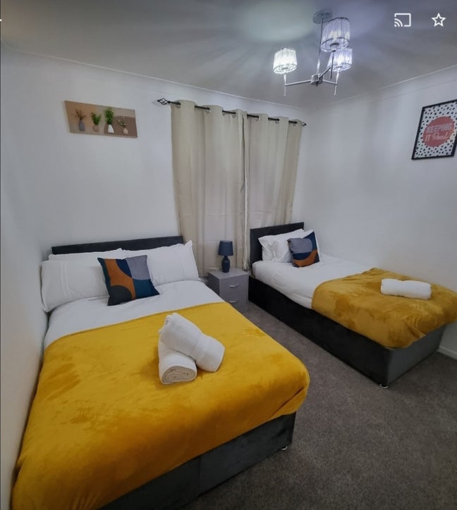 Shared Room  Main Photo