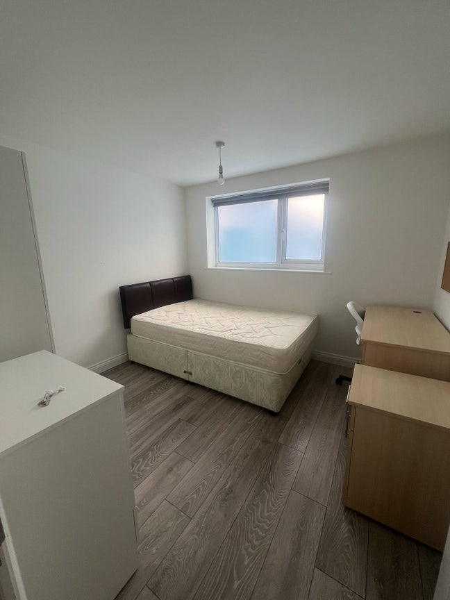 Female preferred room for rent in Newcastle Main Photo
