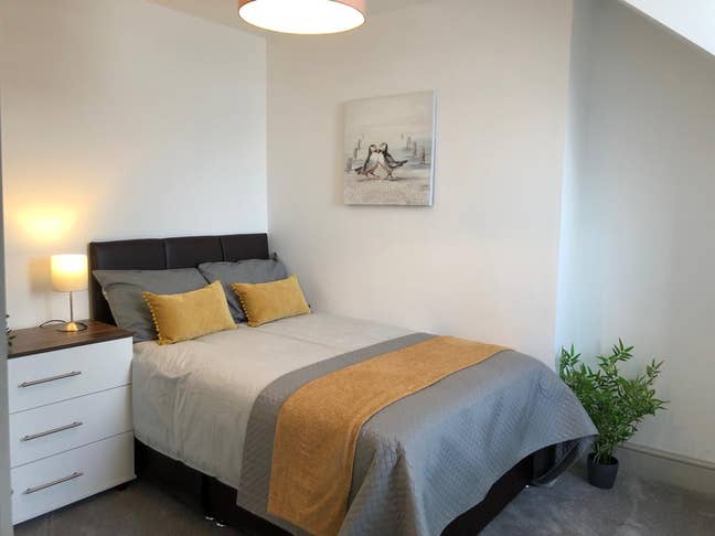 Small Double Room (for single occupancy) Main Photo