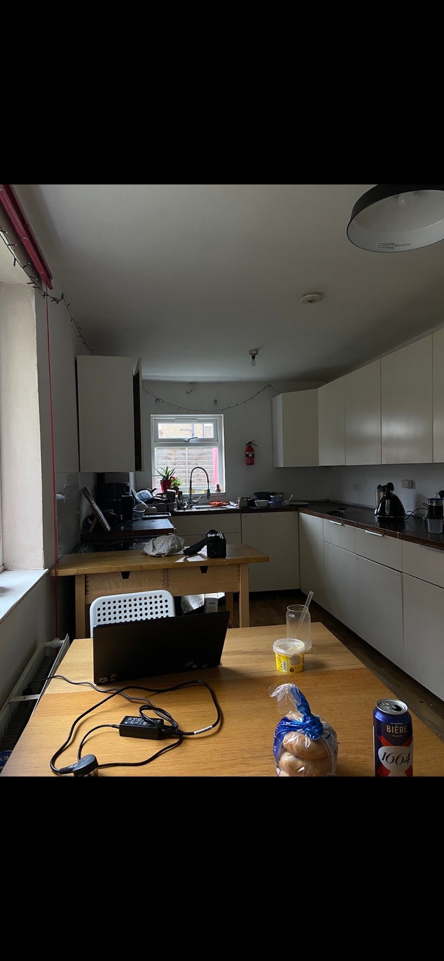 Double Room in Forest Gate Main Photo