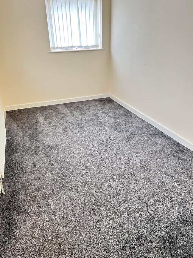 12x10 single room available Main Photo