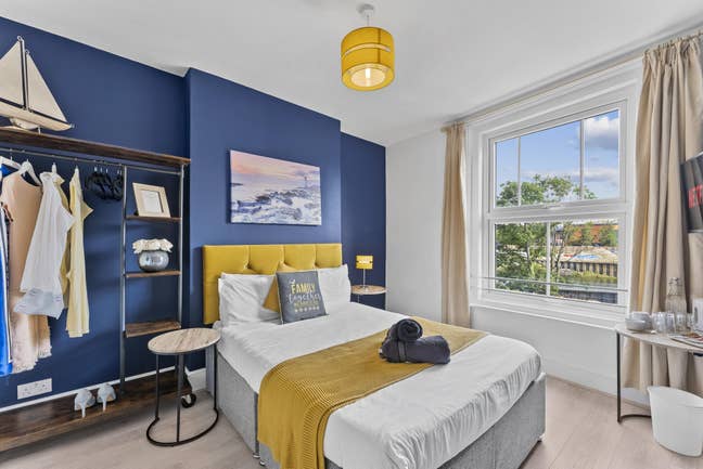 Double room in All Female house share  Main Photo