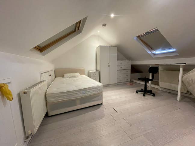 🛌 2 Spacious Double Rooms   Main Photo