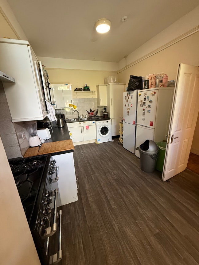  Large Double Room –  Finsbury Park  Main Photo