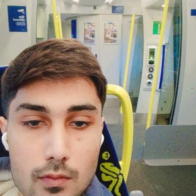Student Male seeks a single or double room Main Photo