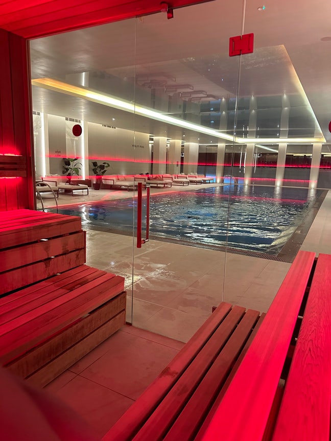 Riverside Luxury Apartment with Gym, Spa & Cinema Main Photo