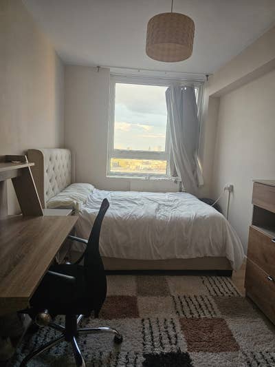 Spacious Double Bedroom NW1 (Bills Included)  Main Photo