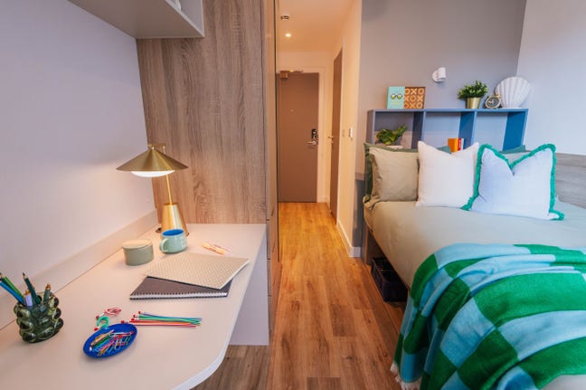 Modern Ensuites for Students in Leeds City Centre! Main Photo