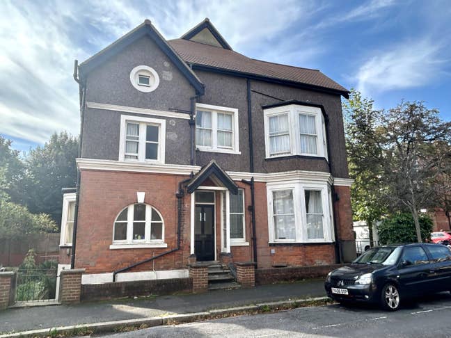Spacious room in Westbourne Gardens, Folkestone Main Photo