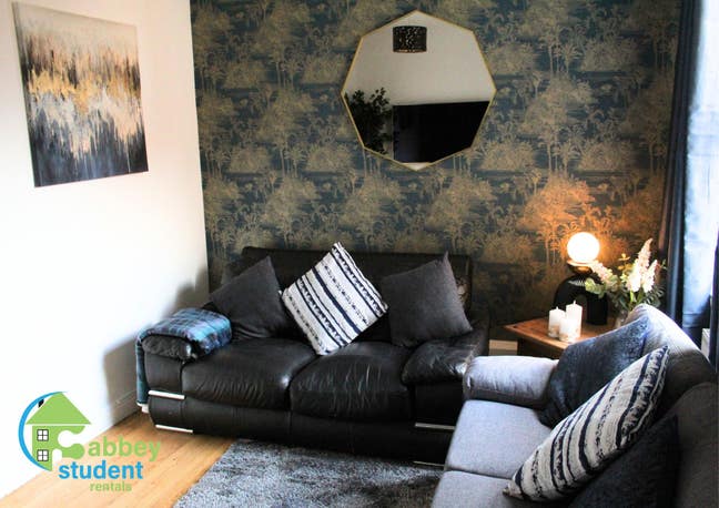 Mixed Student House - Close to Exton Park Main Photo