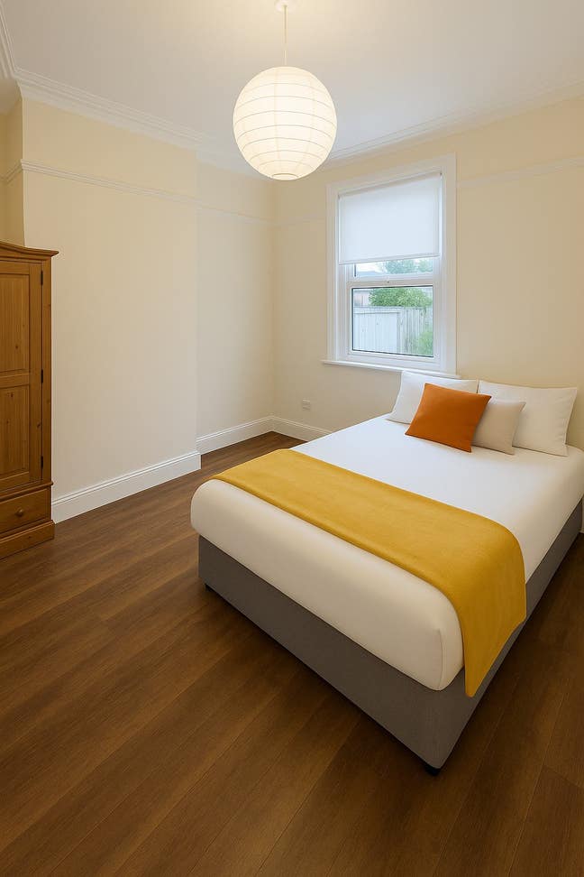 📍 4 Large Double Rooms – All Bills Included  Main Photo