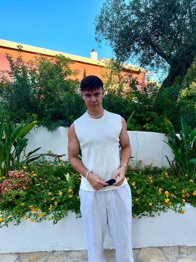 Looking for a room or new housemate/s Main Photo