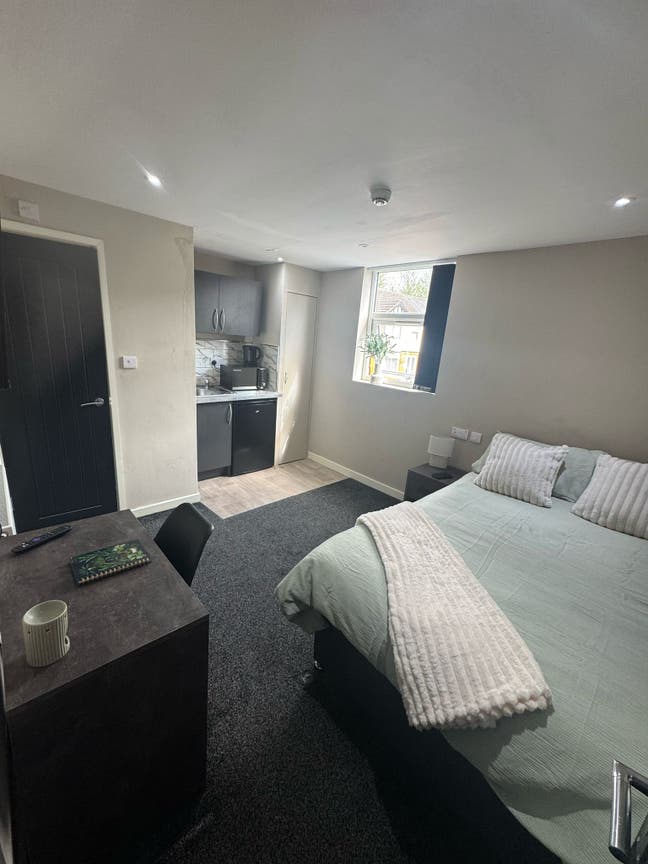 Part-Studio CV1📍 Bills inc 🏡 £0 Dep Main Photo