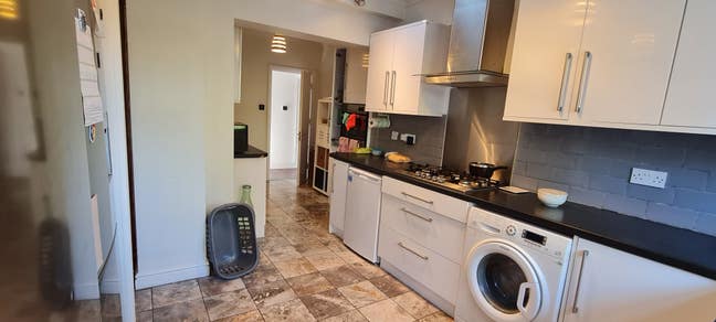 A large room in a semi detached house.  Main Photo