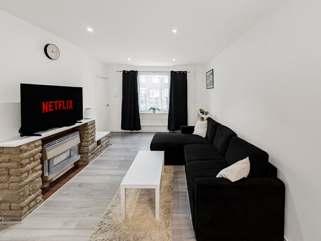3bed House Abbey wood/Sleeps 8/Elizabeth Line Main Photo