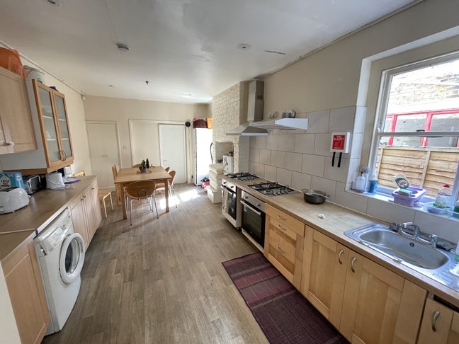 🛏️ Double Room to Let-  Kensal Rise  Main Photo