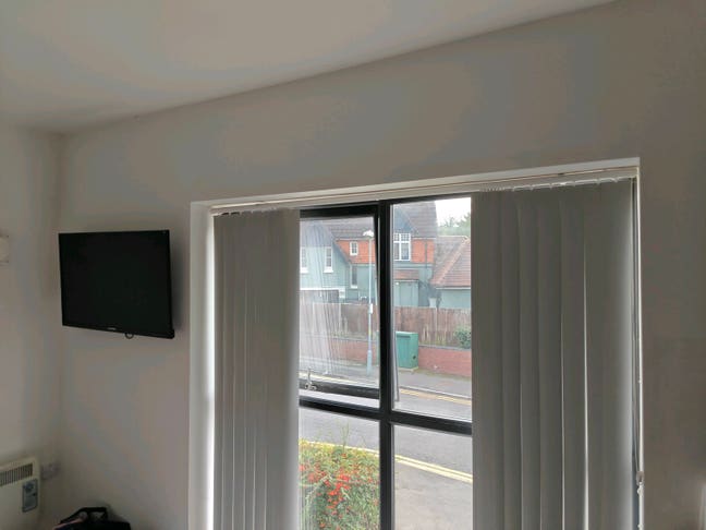 Studio flat near UoB - Immediate takeover.  Main Photo