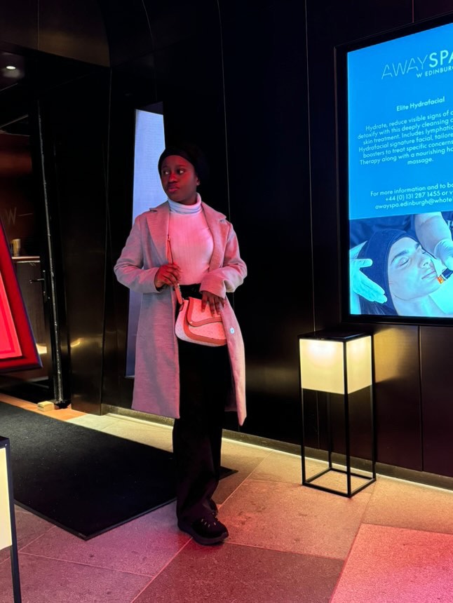 Looking for Room/ Flat mate Main Photo